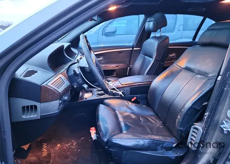 2004 BMW 745 Li z USA, uszkodzony, nr VIN WBAGN63464DS45849